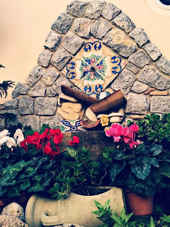 Seven Rooms Palermo Bed & Breakfast